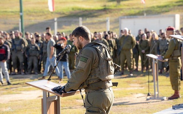 The author speaking at a ceremony in memory of fallen soldiers held just after the conclusion of a round of fighting in Gaza