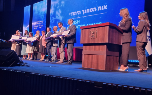 Eight Jewish Educators recognised globally.