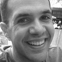 Andrew Van Bochove