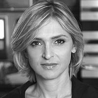 Dana Weiss