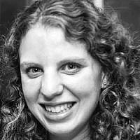 Nina Abrahams