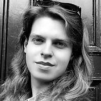 Robbie Travers