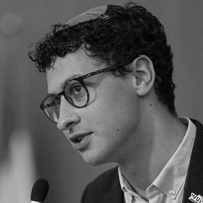 Packing Tofim in the Dark: The Power of Women’s Song