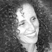 Iris Posklinsky