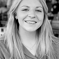 Laura Hendy