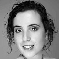 Jasmin Mojrenfeld Polite