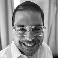 Mitchell Schneider