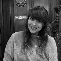 Sarah Simons