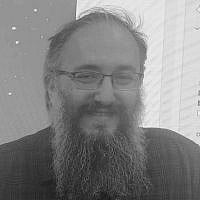 Yoel Oz