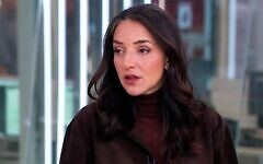 Channel 13 anchor Lucy Aharish speaks on the network's evening news, February 22, 2026. (Screen capture: Channel 13)