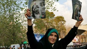 حضور یکی از فعالان ارشد اصلاح طلبان در مراسم تشییع هاشمی