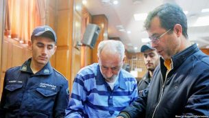 محمد ثلاث در دادگاه محمد ثلاث در دادگاه