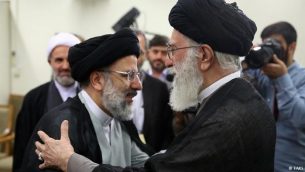علی خامنه‌ای ، آخوند ابراهیم رئیسی را به ریاست قوه‌ قضائیه منصوب کرد