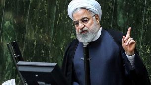 تصویر: حسن روحانی رئیس جمهور ایران حین سخنرانی در مجلس، در پایتخت ایران، تهران، ۳ سپتامبر ۲۰۱۹. 
(ATTA KENARE / AFP)