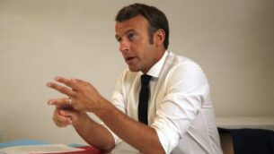 French President Emmanuel Macron speaks during a Defense Council video-conference on Niger at the Fort de Bregancon, southern France on August 11, 2020. - Armed forces from Niger and France have been deployed to pursue the gunmen who killed seven aid workers, mostly French citizens, and a leading guide in a Niger giraffe park considered one of the safer places in the vast West African country.
On August 9, 2020, gunmen on motorcycles killed eight people including a group of French aid workers as they visited a part of Niger popular with tourists for its wildlife, officials said. (Photo by Daniel Cole / POOL / AFP)