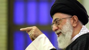 خامنه ای - منبع: فارس