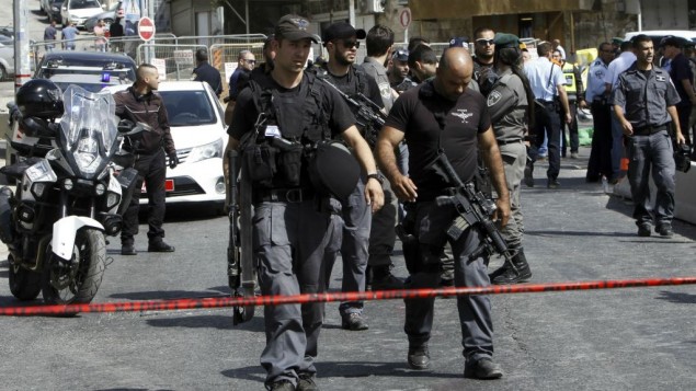 پلیس اسرائيل در محل حادثه پلیس اسرائيل در محل حادثه