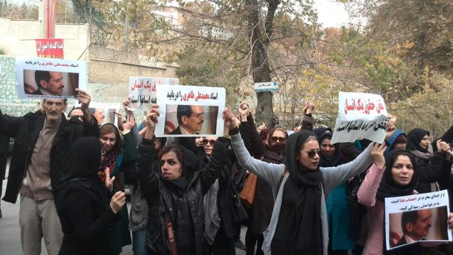 بازداشت ۱۸ تن از پیروان عرفان حلقه در استان اصفهان - عکس آرشیوی بازداشت ۱۸ تن از پیروان عرفان حلقه در استان اصفهان - عکس آرشیوی