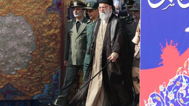 خامنه ای و سران نظامی