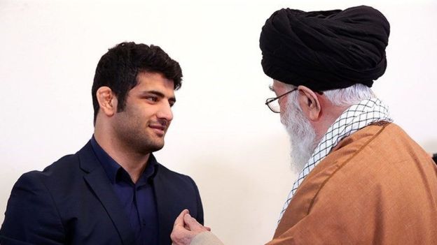 خامنه ای با کریمی دیدار کرد خامنه ای با کریمی دیدار کرد