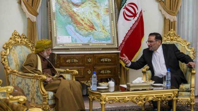 علی شمخانی دبیر شورای عالی امنیت ملی در دیدار با یوسف بن علوی وزیر امور خارجۀ عمان