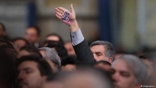مخالفان تصویب کنوانسیون در ایران