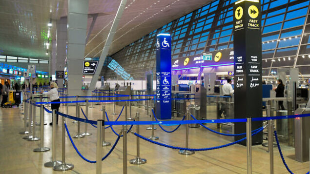 The empty Departure halls of Ben Gurion Airport on March 8, 2020, as People are cancelling trips due to the fear of the coronavirus. Photo by Flash90 *** Local Caption *** åéøåñ
÷åøåðä
îâôä
ñéï
ùãä úòåôä