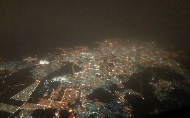 تصویر: منظره هوایی عربستان سعودی از هواپیمای «ایسرا ایر»، ۸ نوامبر ۲۰۲۰. (Israir/Twitter)