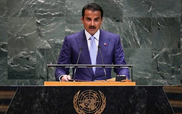 شرح عکس: شیخ تمیم بن حماد آل ثانی امیر قطر حین سخنرانی در ۸۹مین نشست مجمع عمومی سازمان ملل در مقر سازمان در نیویورک، ۲۳ سپتامبر ۲۰۲۵. (AP Photo/Richard Drew) شرح عکس: شیخ تمیم بن حماد آل ثانی امیر قطر حین سخنرانی در ۸۹مین نشست مجمع عمومی سازمان ملل در مقر سازمان در نیویورک، ۲۳ سپتامبر ۲۰۲۵. (AP Photo/Richard Drew)