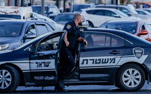 افسران پلیس در اورشلیم، ۱۱ اکتبر ۲۰۲۴. (Chaim Goldberg/Flash90) افسران پلیس در اورشلیم، ۱۱ اکتبر ۲۰۲۴. (Chaim Goldberg/Flash90)