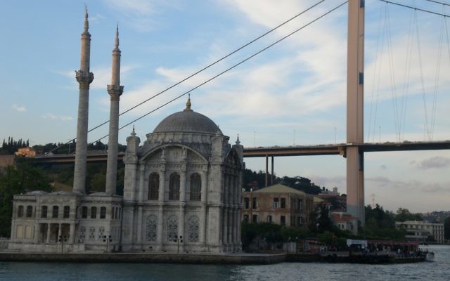 Istanbul (photo credit: CC BY Mark_Smith, Flickr)