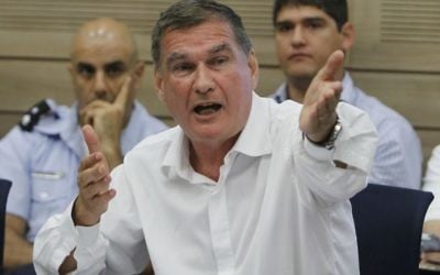Haim Ramon à la Knesset en 2010. (Crédit: Miriam Alster/Flash90)