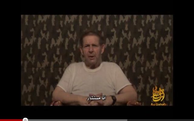 Warren Weinstein  dans une vidéo diffusée par al-Qaïda le 12 septembre 2012 (Capture d'écran: YouTube)