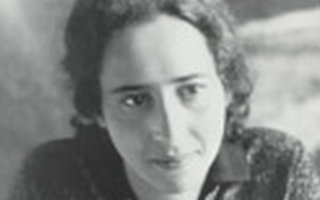 Hannah Arendt (Crédit : Portable Hannah Arendt, Penguin Classics/capture d'écran Amazon) Hannah Arendt (Crédit : Portable Hannah Arendt, Penguin Classics/capture d'écran Amazon)