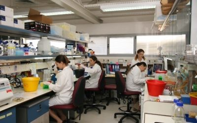 Technion scientists doing research (Photo credit: Courtesy)