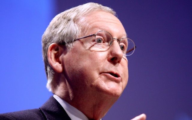 Mitch McConnell (Crédit : CC BY-SA Gage Skidmore, Flickr)