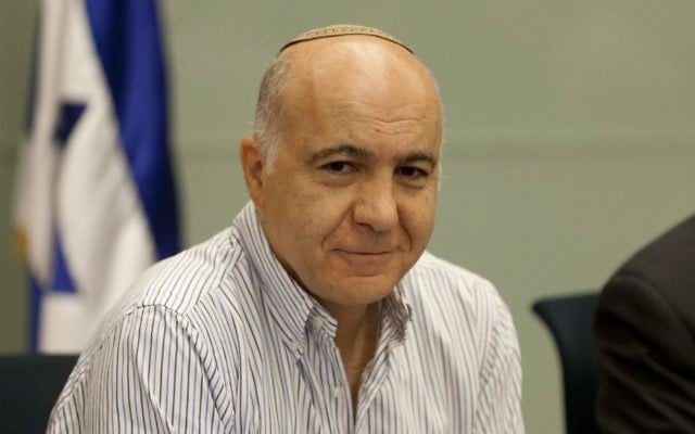L'ancien directeur du Shin Bet, Yoram Cohen, à la Knesset, le 4 juin 2013. (Crédit : Flash 90) L'ancien directeur du Shin Bet, Yoram Cohen, à la Knesset, le 4 juin 2013. (Crédit : Flash 90)