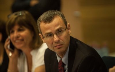 Yariv Levin, ministre du Tourisme, le 24 juillet 2012. (Crédit : Uri Lenz/Flash90)