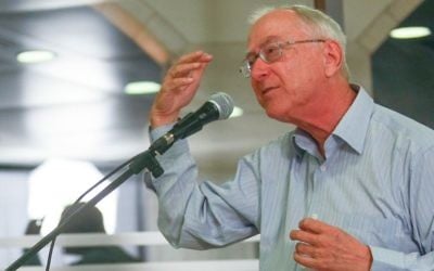 Le Professeur Asa Kasher (Crédit : Oren Nahshon/Flash90)