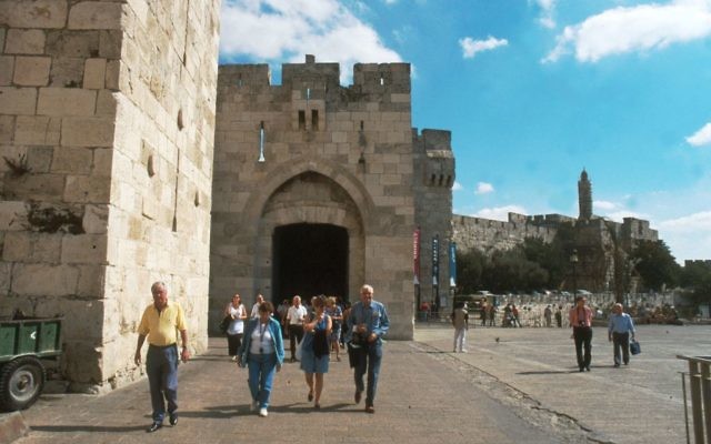 La porte de Jaffa, Jérusalem (Crédit : Shmuel Bar-Am) La porte de Jaffa, Jérusalem (Crédit : Shmuel Bar-Am)