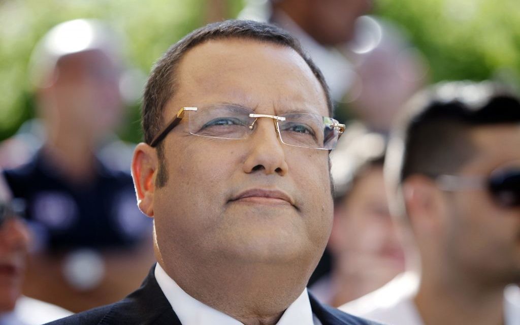 Moshe Lion, ancien candidat à la mairie de Jérusalem, vu lors d'une conférence de presse à Jérusalem, le 22 juillet 2013 (Crédit : Miriam Alster/Flash90). Moshe Lion, ancien candidat à la mairie de Jérusalem, vu lors d'une conférence de presse à Jérusalem, le 22 juillet 2013 (Crédit : Miriam Alster/Flash90).