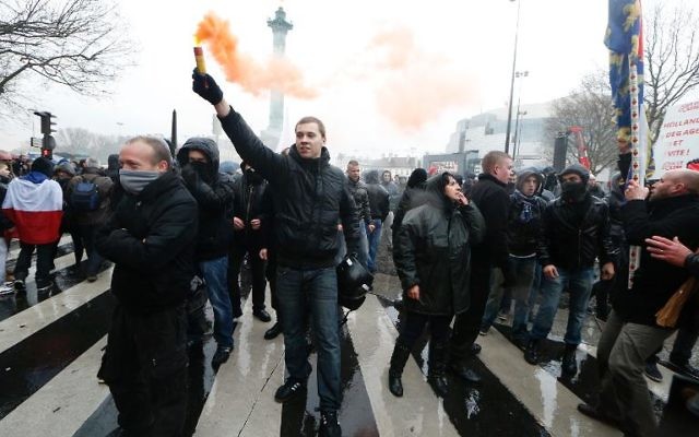 Manifestation anti-Hollande à Paris, "Jour de colère, le 26 janvier 2014  (Crédit : AFP/Thomas Samson)