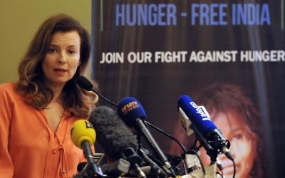Valerie Trierweiler lors d'une conférence de presse à Bombay, en Inde, le 27 janvier 2014. (Crédit : Indranil Mukherjee/AFP)