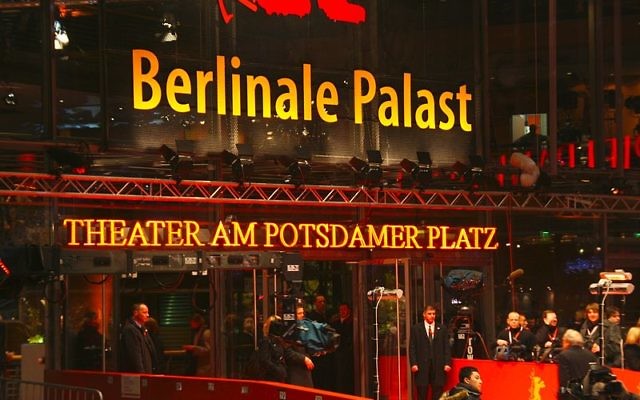 Le palais du Festival International du Film de Berlin (Crédit : Rainier Brunet-Guilly/Wikimedia Commons/CC.BY.SA 3.0) Le palais du Festival International du Film de Berlin (Crédit : Rainier Brunet-Guilly/Wikimedia Commons/CC.BY.SA 3.0)