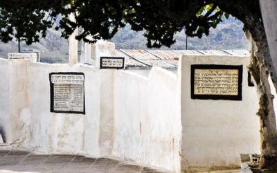 Le cimetière juif de Fès, qui compte de nombreux rabbins éminents, plus que tout autre cimetière juif du Maroc. (Crédit photo : Michal Schmulovich/Times of Israël)