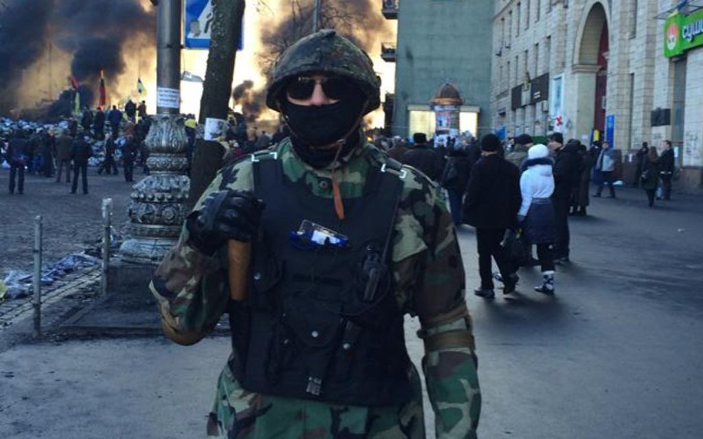 Delta, le nom de guerre du commandant d'une unité juive ukrainienne, est représenté à Kiev tôt ce mois-ci. (Crédit : «Delta»/JTA)