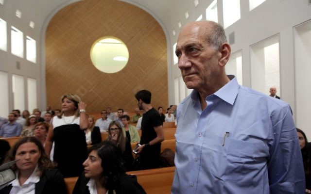 Ehud Olmert (Crédit : Gili Yohanan/Flash90) Ehud Olmert (Crédit : Gili Yohanan/Flash90)