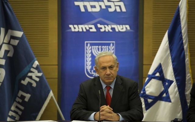 Le Premier ministre Benjamin Netanyahu, lors de la réunion de faction du Likud-Beytenu, le 18 mars 2014 (Crédit : Hadas Parush/Flash 90)