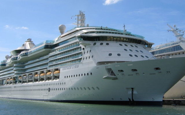 Illustrtation d'un bateau de croisière (Crédit : Sam Pullara/Flickr/CC.BY.SA.2.0/Wikimedia commons) Illustrtation d'un bateau de croisière (Crédit : Sam Pullara/Flickr/CC.BY.SA.2.0/Wikimedia commons)