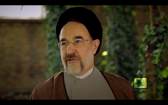 Mohammad Khatami, ancien président iranien, en juin 2013. (Crédit : capture d'écran Youtube/Mehdi Saharkhiz)